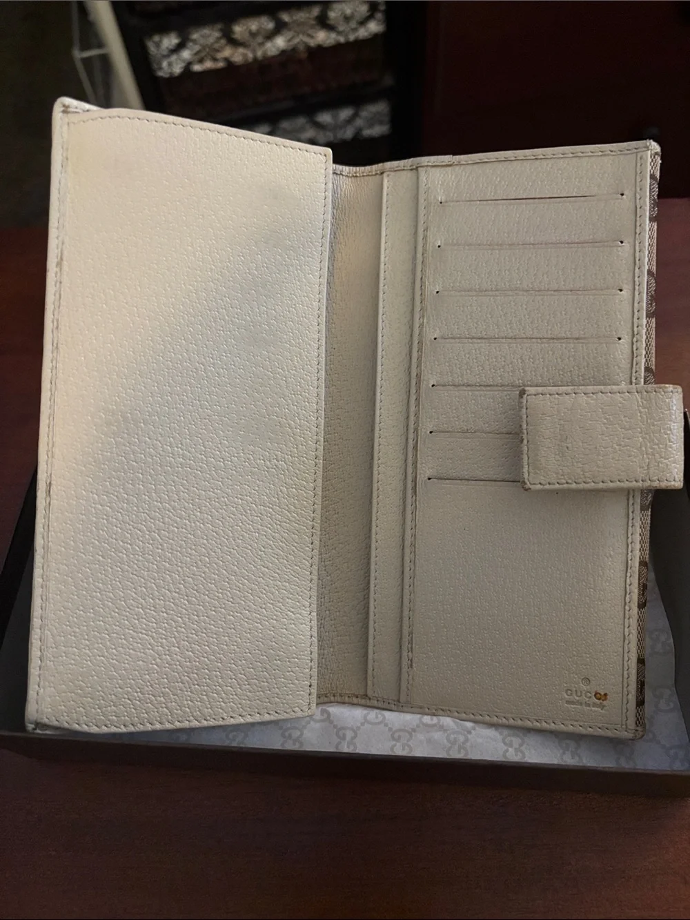 Gucci Beige and Brown GG Canvas Continental Wallet with Gold Plate - Picture 9 of 12